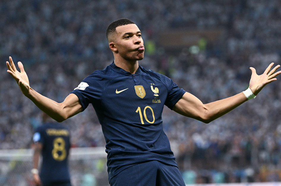 皇馬大勝瓦倫西亞后巴爾韋德訪談：盛贊逼搶、姆巴佩與卡雷拉斯